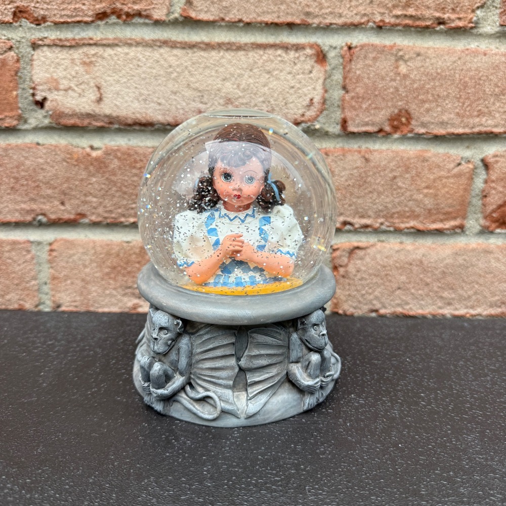 Madame Alexander Mini Dorothy Globe Wizard of Oz Snow Globe Flying Monkey VTG